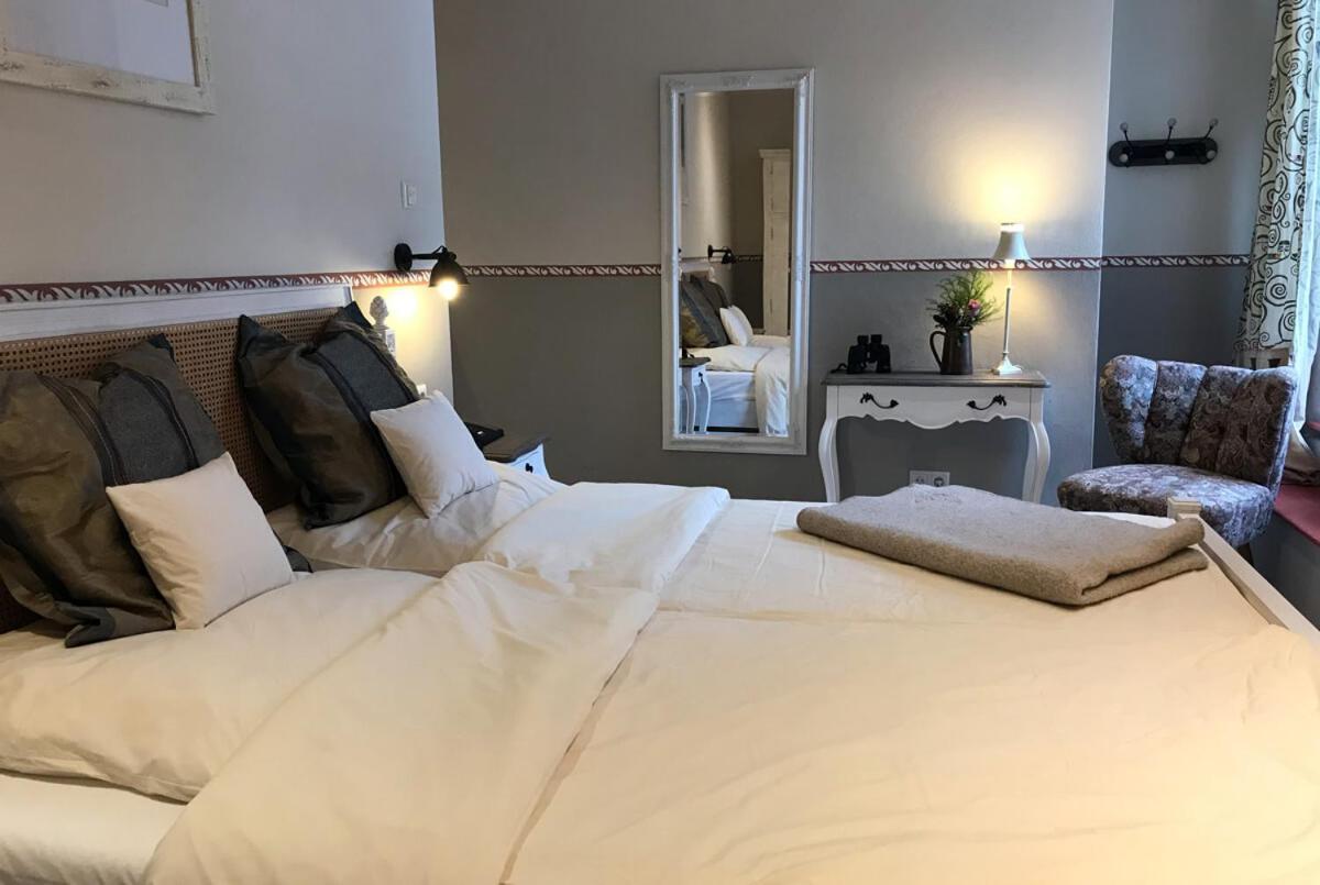 Landhotel Untere Muehle Strassberg Экстерьер фото