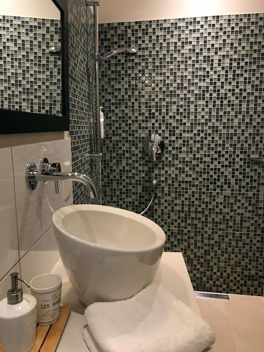 Landhotel Untere Muehle Strassberg Экстерьер фото
